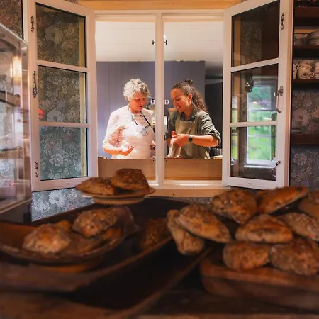 Aarvik Organic Farm&bakery *